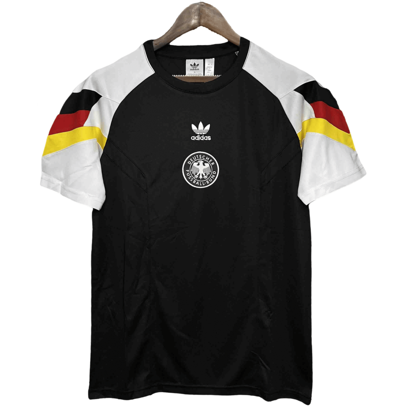 2ae1d77184-scaled-1.png 24-25 Germany pre-match training uniform - 图片 1