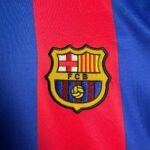 04-05 Barcelona Ronaldinho #10 UCL Final Retro Jersey Home - 图片 4