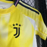 Kids Juventus Away Jersey Kit 2024-25 - 图片 6