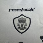 Retro Liverpool Away Football Jersey 2001/2002 - 图片 4