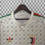 24-25 Juventus Co-Branded Gucci Kit Special Edition - 图片 3