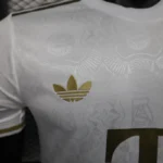 Adidas Men's FC Bayern Munich 125th Anniversary Shirt 25-26 - 图片 4