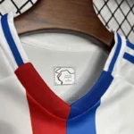 24-25 Olympique Lyonnais Home Kids Kit Jersey+Shorts - 图片 3
