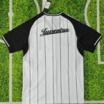 Juventus Baseball style Pre Match Casual Training Soccer shirt 25-26 - 图片 3